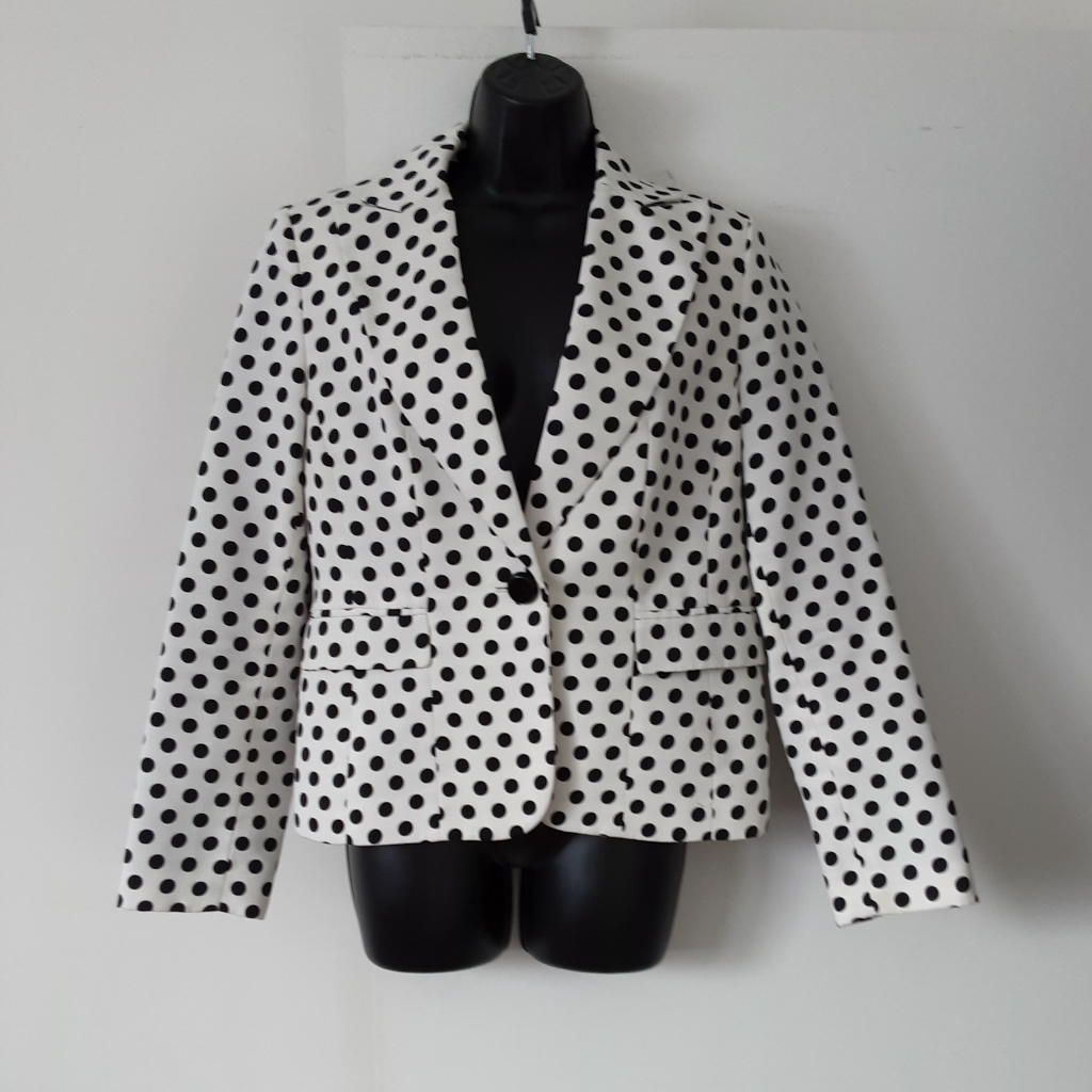 Jones Studio Cropped Polka Dot Blazer Euc.